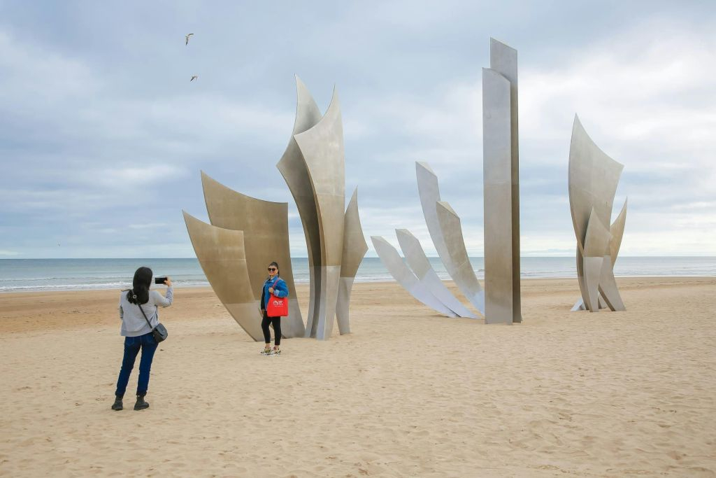 Normandie & Plages du débarquement: Excursion guidée depuis Paris + Cimetière US