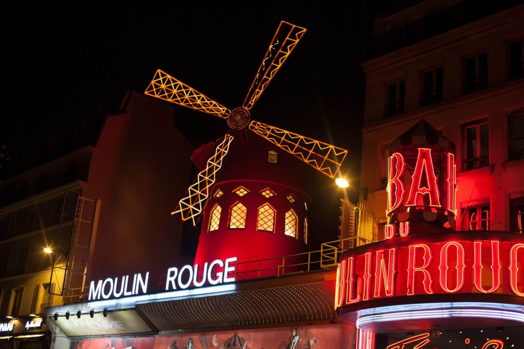 Tootbus Paris: Autobús ecológico Hop-on Hop-off + Recorrido Nocturno en Autobús