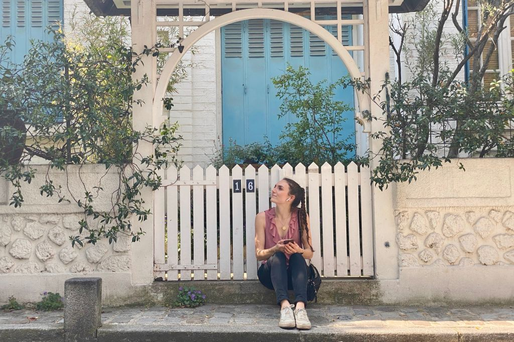The Hidden Face of Montmartre: Smartphone Walking Tour