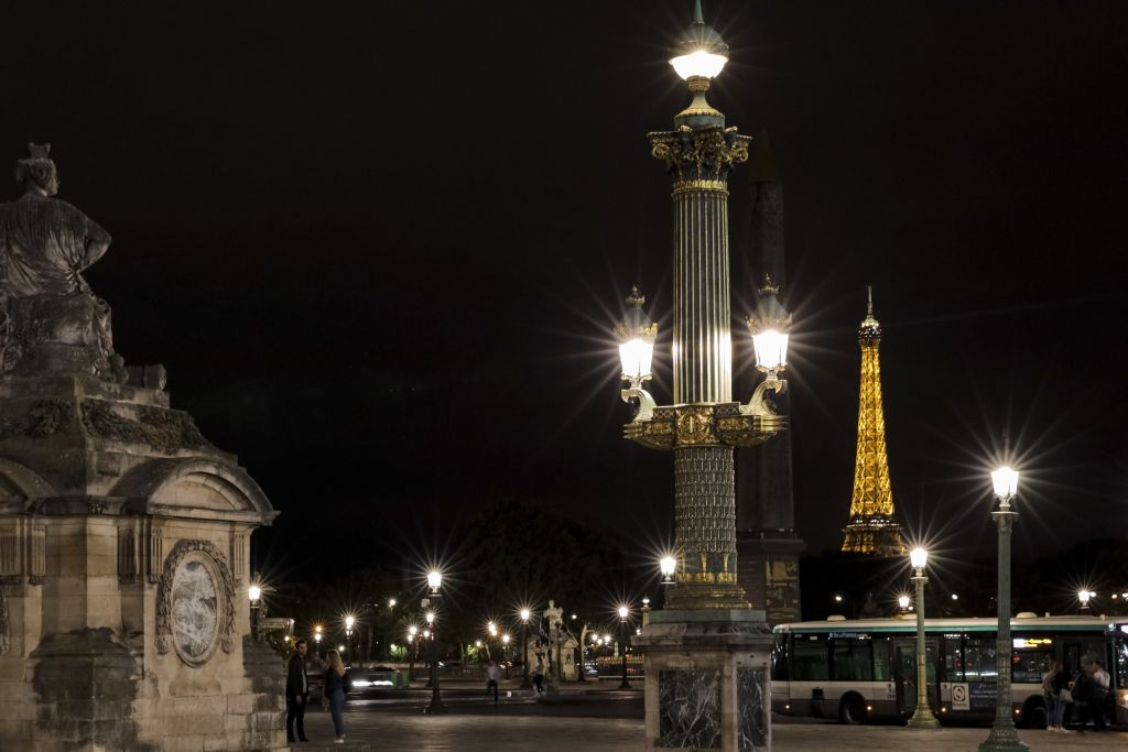 Torre Eiffel: Acceso al Segundo Piso + Visita Nocturna en Autobús