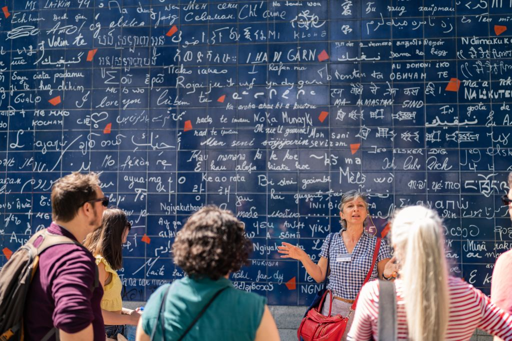 Paris: Montmartre Guided Walking Tour