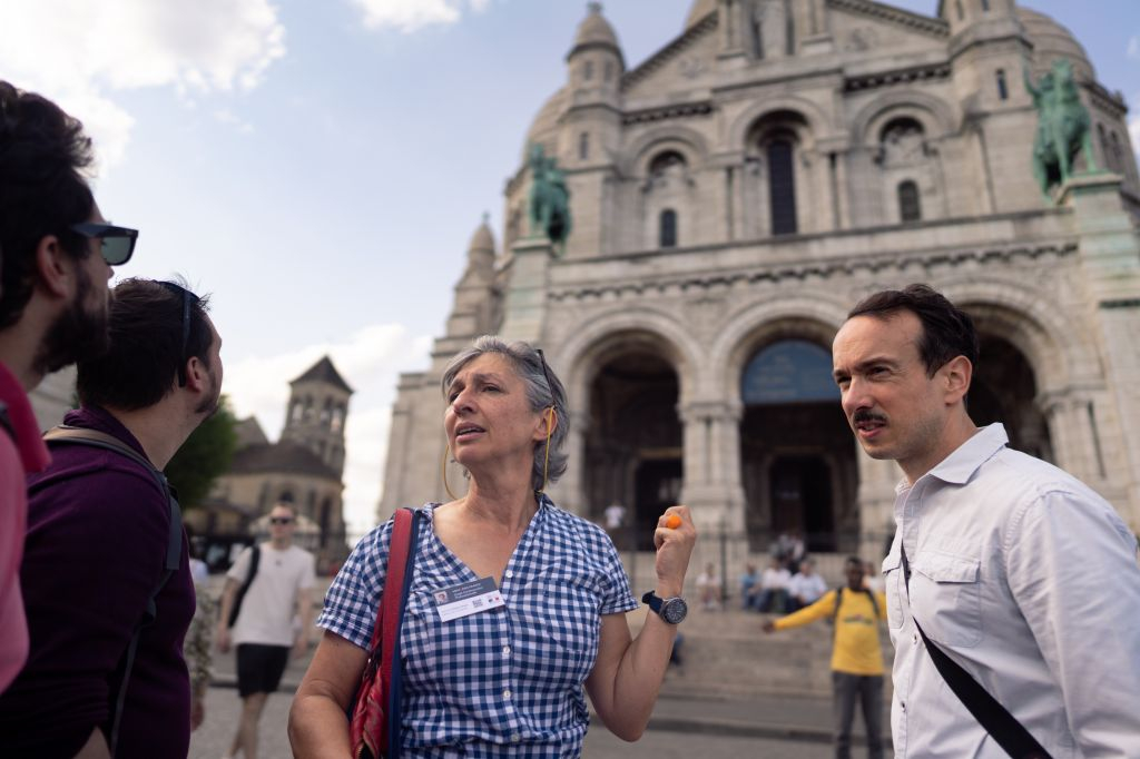 Paris: Montmartre Guided Walking Tour