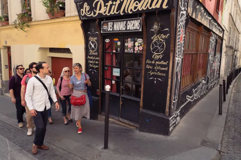Paris: Montmartre Guided Walking Tour