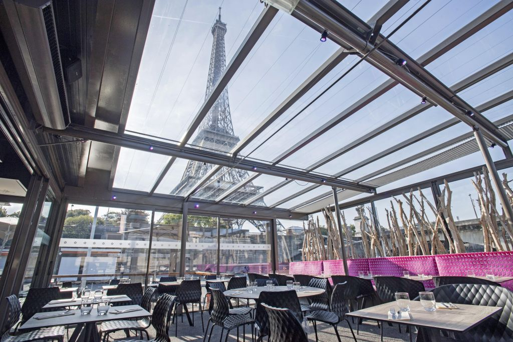 Paris : Croisière sur la Seine avec Audioguide + Dîner au Bistro Parisien