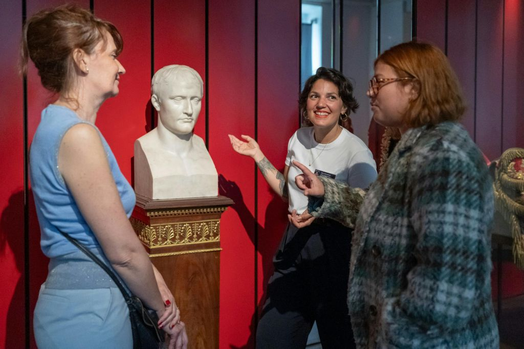 Musée de l'Armée - Les Invalides: Napoleon's Tomb - Semi-Private Guided Tour
