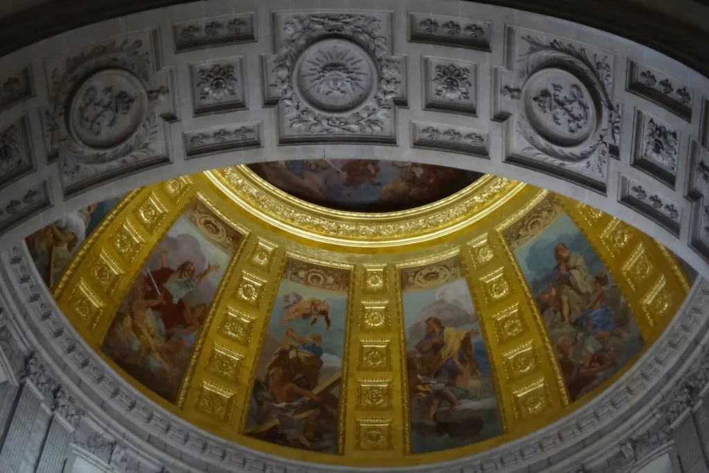 Musée de l'Armée - Les Invalides: Napoleon's Tomb - Semi-Private Guided Tour