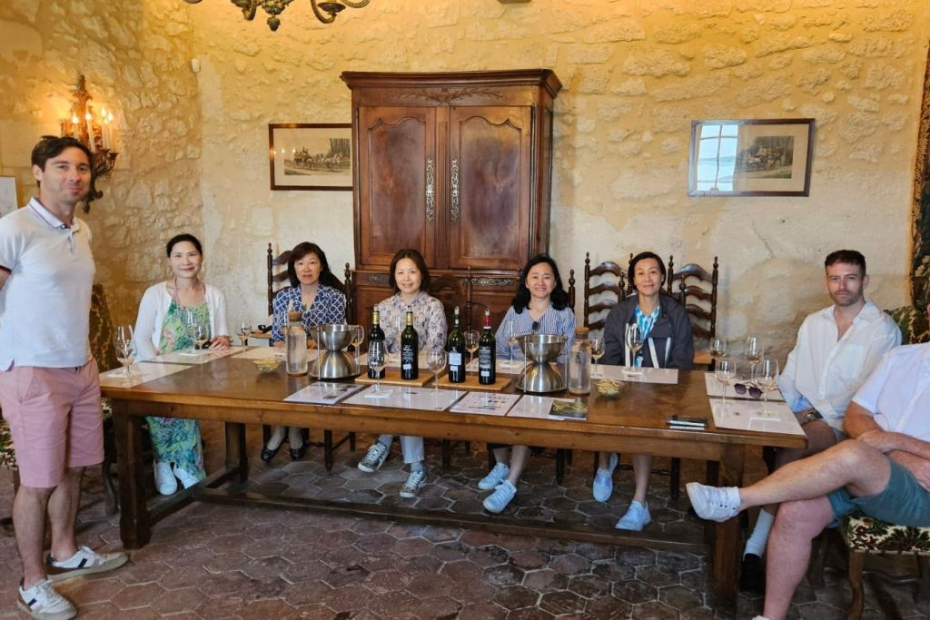 Médoc: Half-Day Wine Tour from Bordeaux