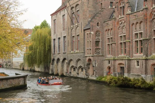 Bruges: Viagem de um dia autodirigida com transporte de Paris