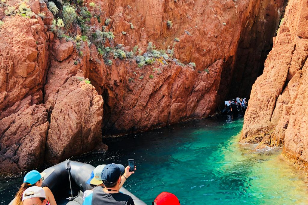 Massif de l'Esterel Excursion by Boat