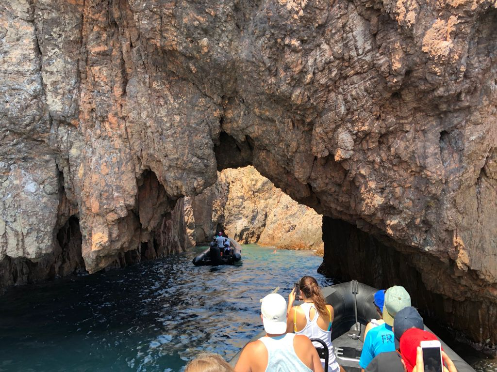 Massif de l'Esterel Excursion by Boat