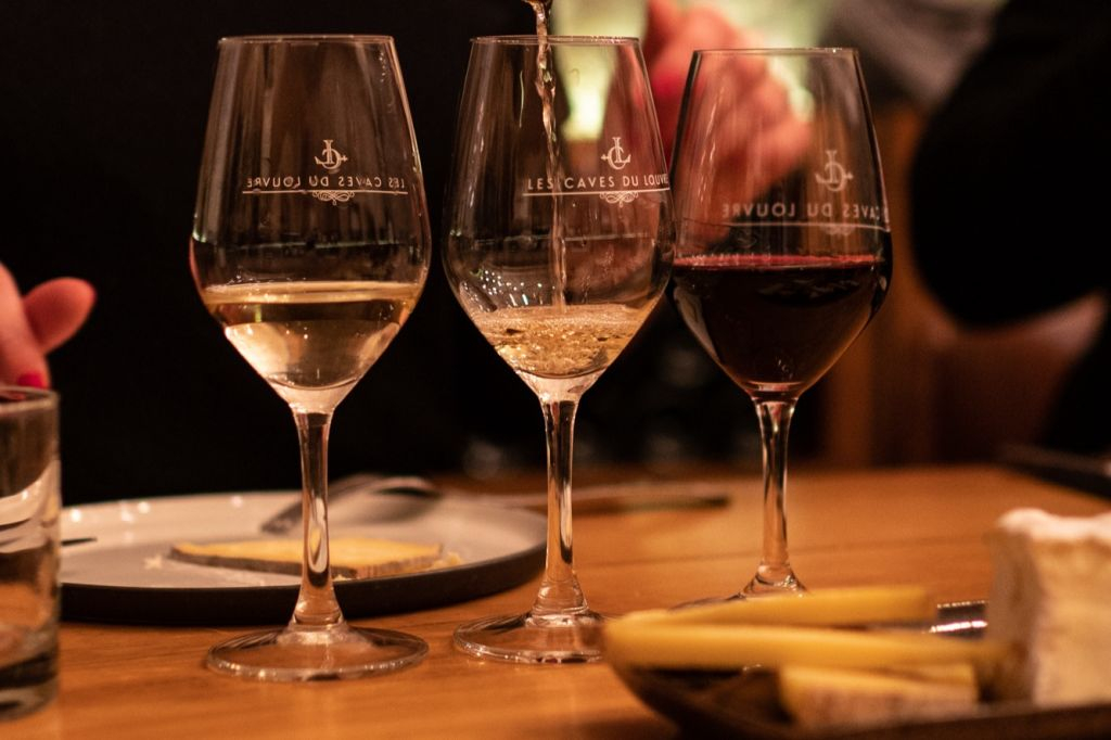 Paris: Wine and Cheese Aperitive with a Sommelier