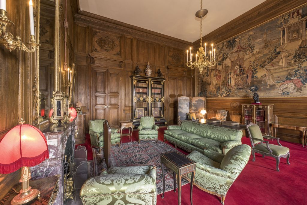 Champs-sur-Marne Château and Gardens