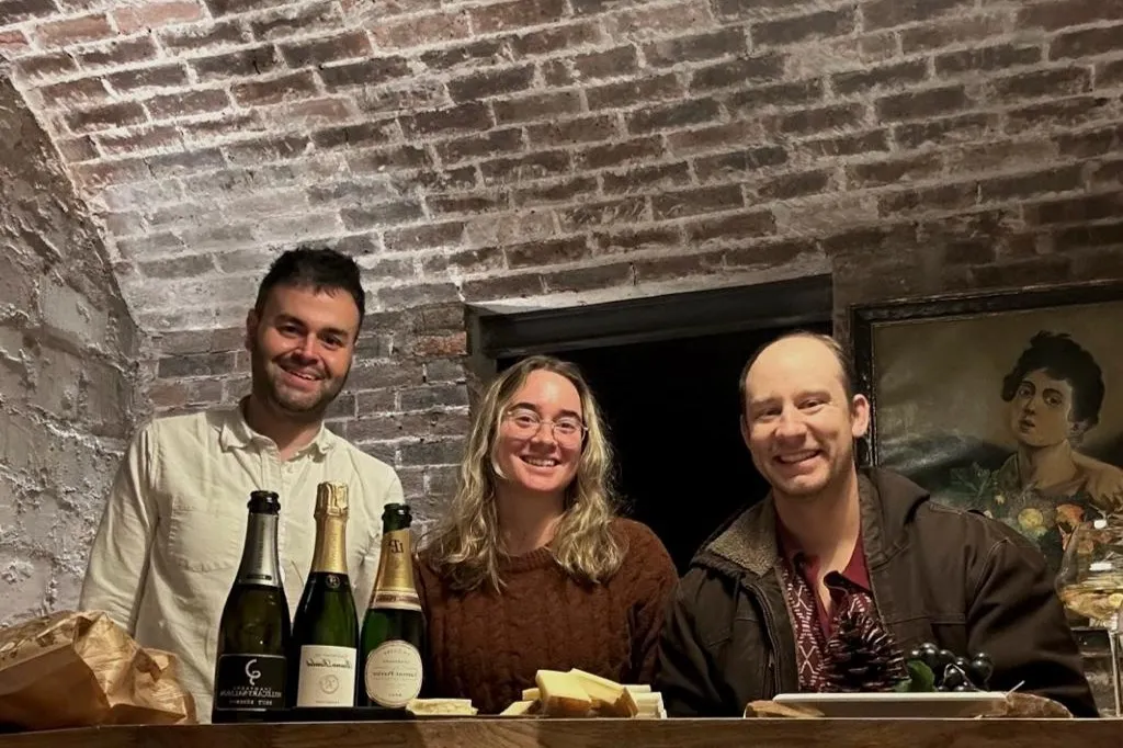 Paris: Champagne and Food Tour