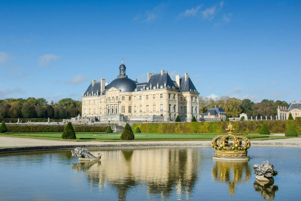 Château de Fontainebleau & Château de Vaux-le-Vicomte: Daytrip from Paris