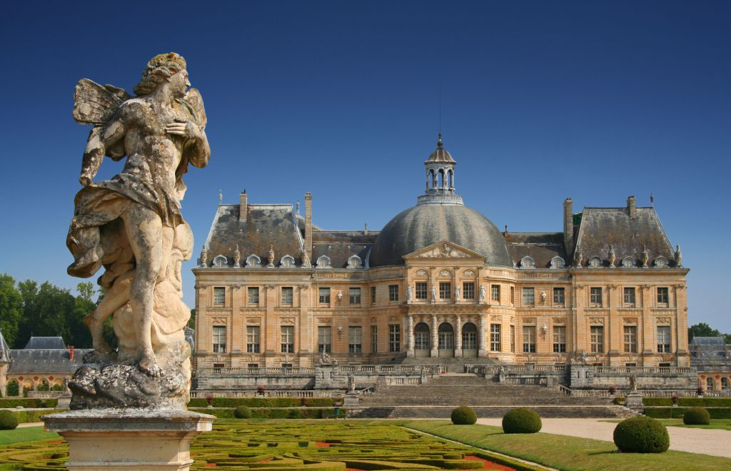Château de Fontainebleau & Château de Vaux-le-Vicomte: Daytrip from Paris