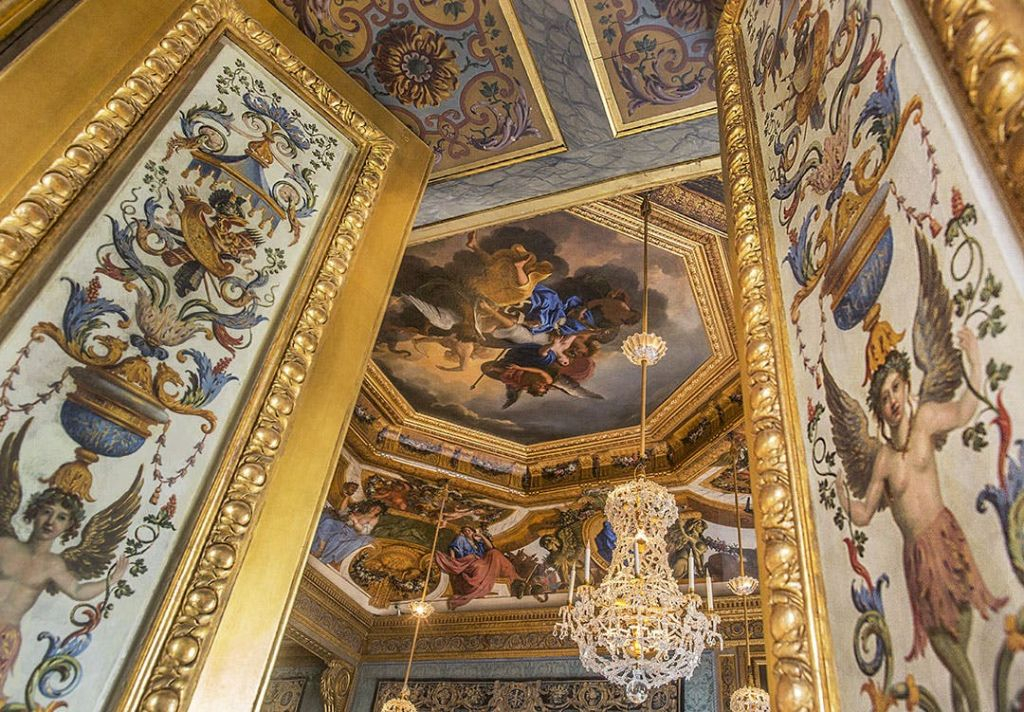 Château de Fontainebleau & Château de Vaux-le-Vicomte: Daytrip from Paris