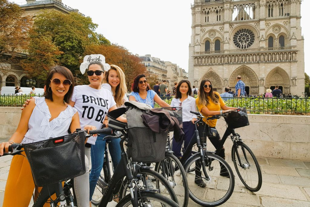 Paris: Charming Nooks and Crannies Tour