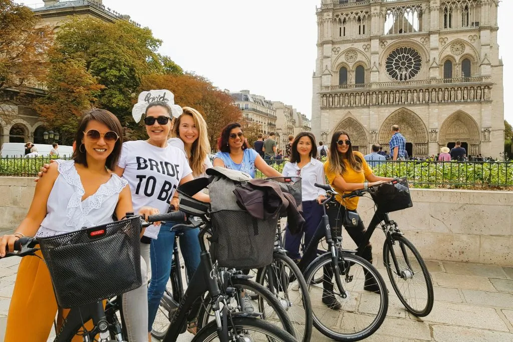 Paris: Charming Nooks and Crannies Tour