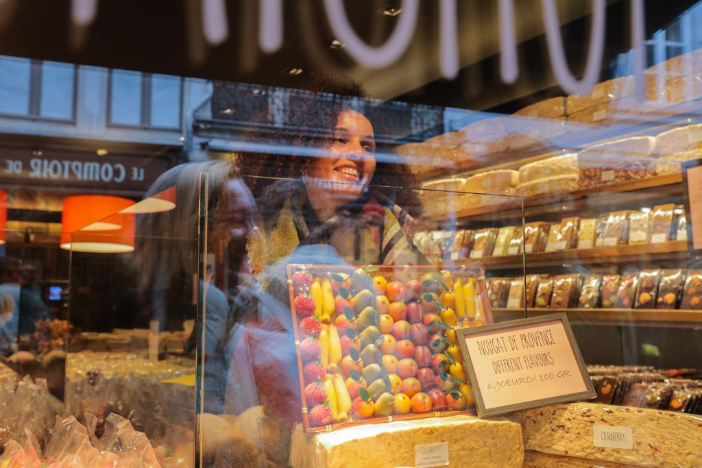 Bruges: Guided Tour from Paris