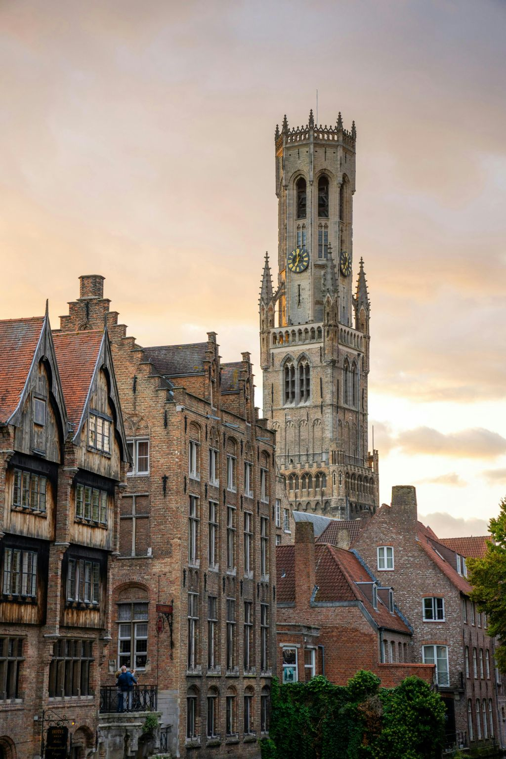 Bruges: Audio-Guided Trip from Paris