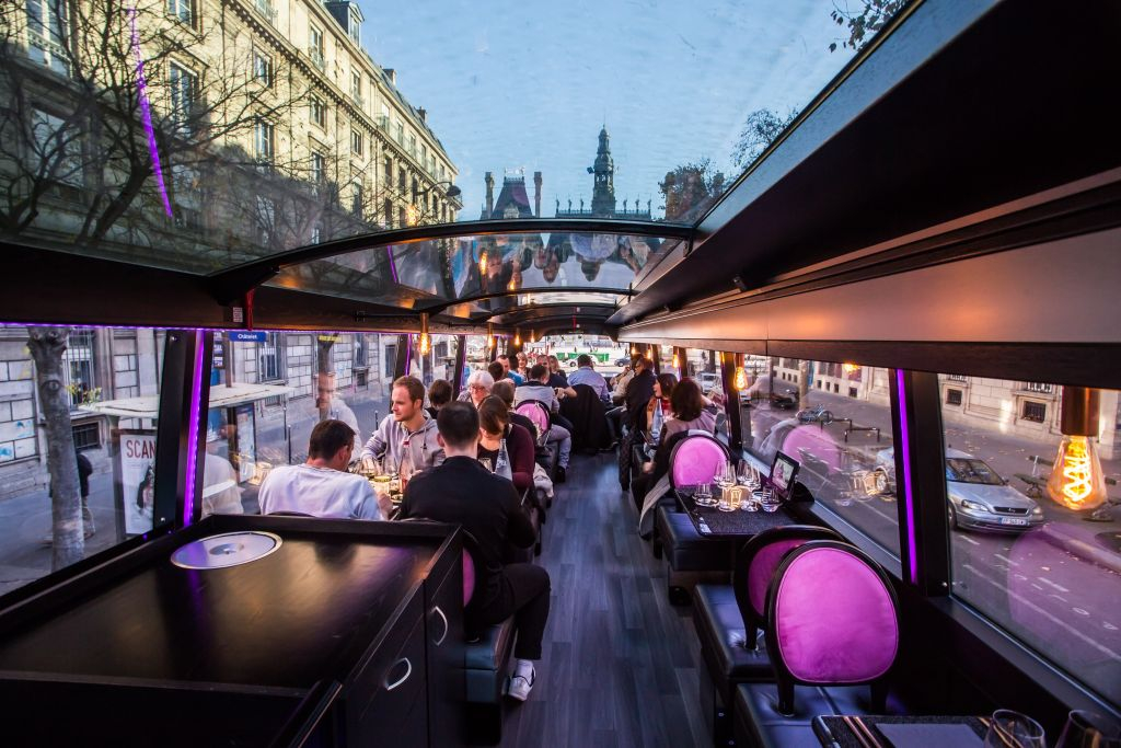 Bus Toqué Paris: le Champs-Elysées: Bistronomic Lunch Tour