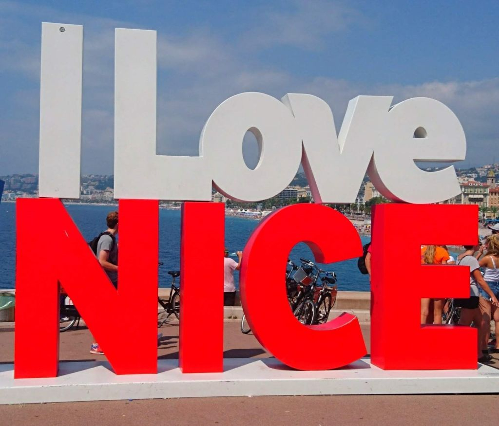 Panoramic Tour of Nice on E-Bike