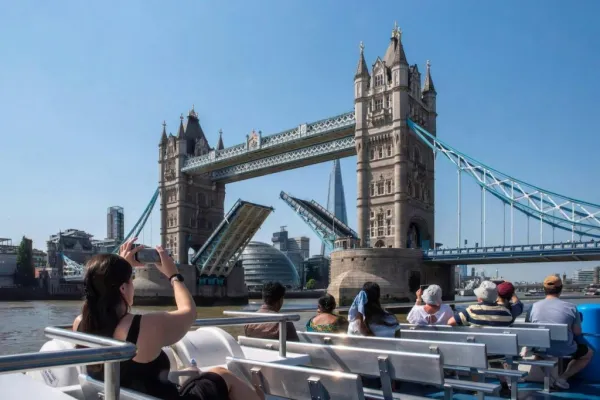 Londres: Paseo en barco por el Támesis, de Westminster al Tower Bridge
