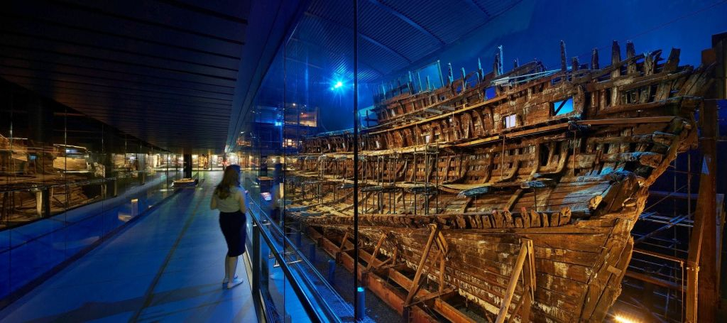 Portsmouth Historic Dockyard: Ultimate Explorer