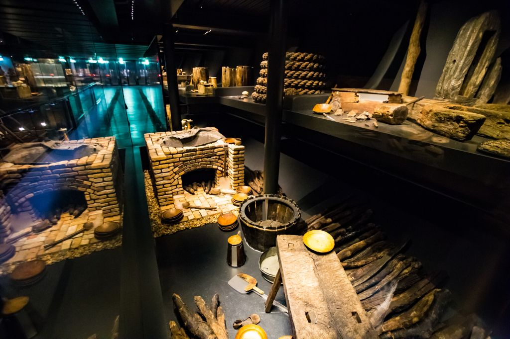 Portsmouth Historic Dockyard: Ultimate Explorer