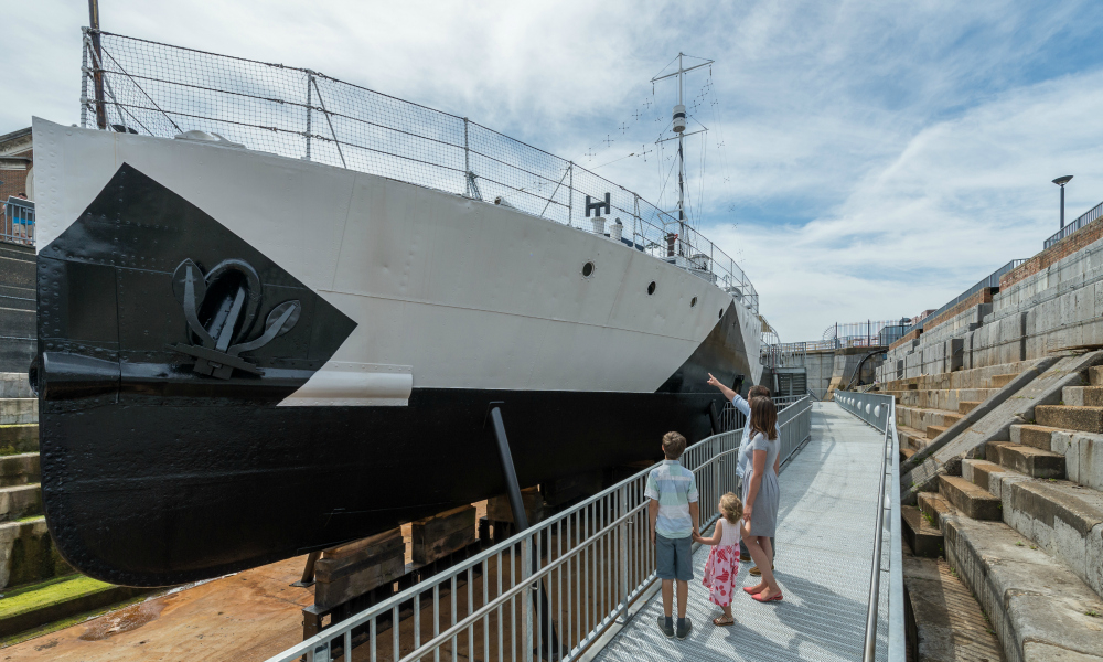 Portsmouth Historic Dockyard: Ultimate Explorer