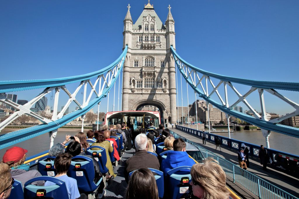 Tootbus London: Hop-on Hop-off Bus Tour
