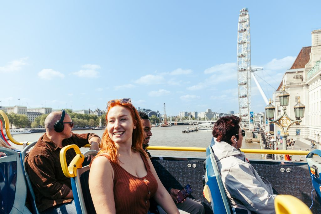 Tootbus London: Hop-on Hop-off Bus Tour