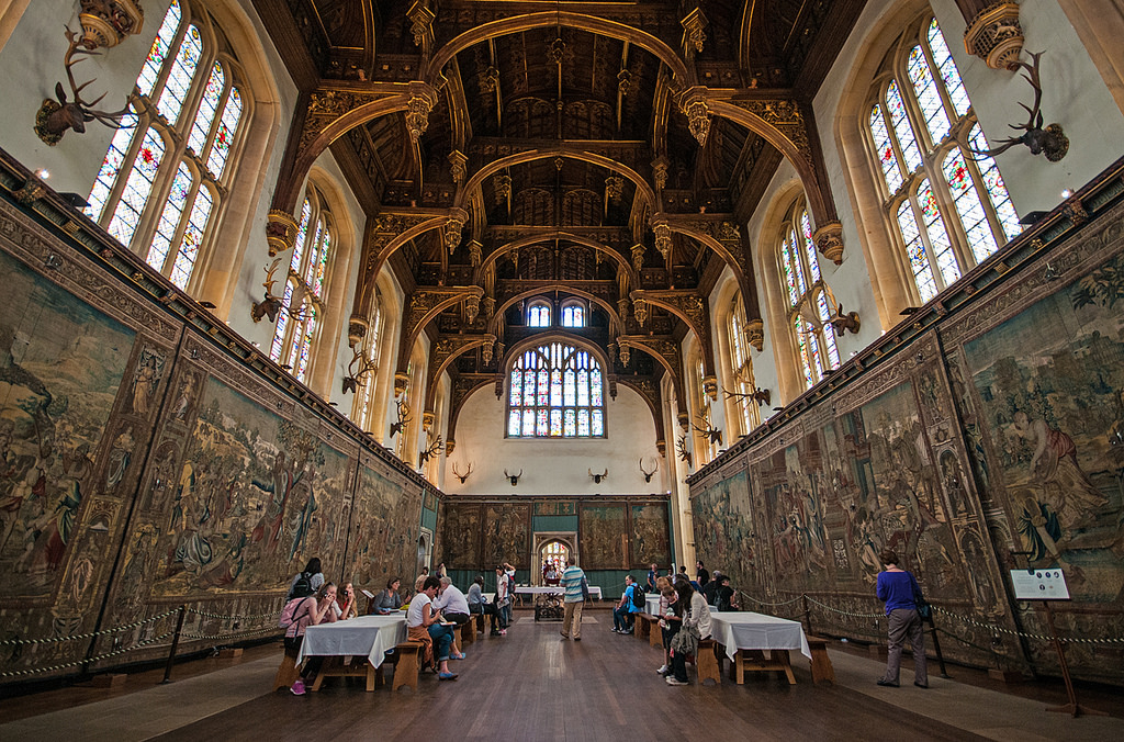 Hampton Court Palace, Gardens & Maze: Entry Ticket