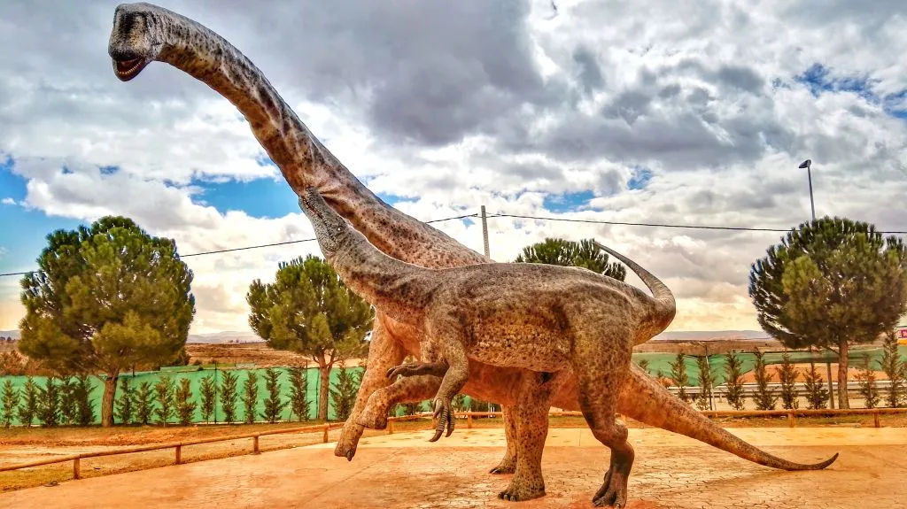 Dinópolis