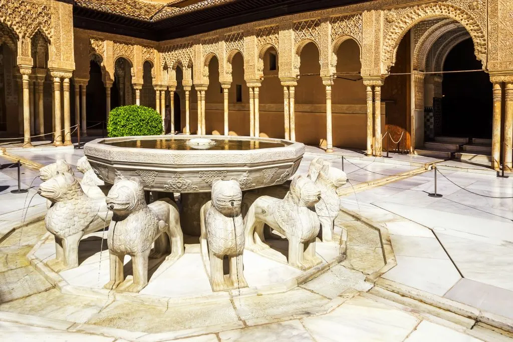 Visitas Guiadas a la Alhambra de Granada