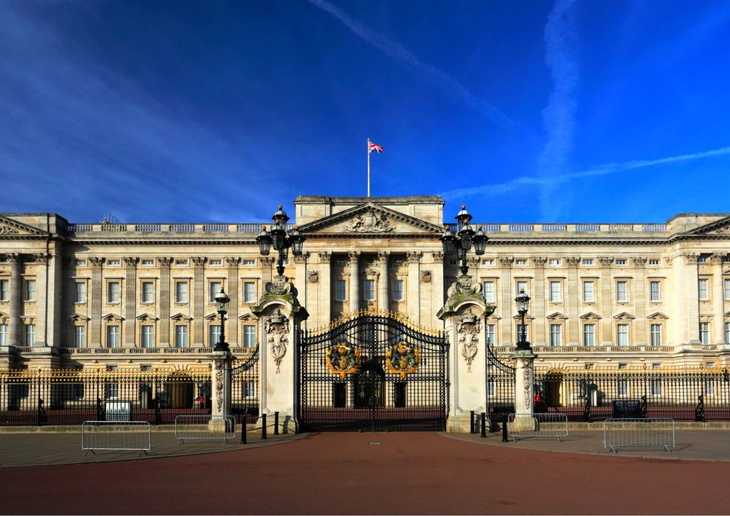 London: Changing of the Guard Walking Tour