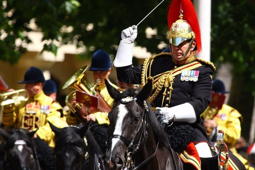 London: Changing of the Guard Walking Tour