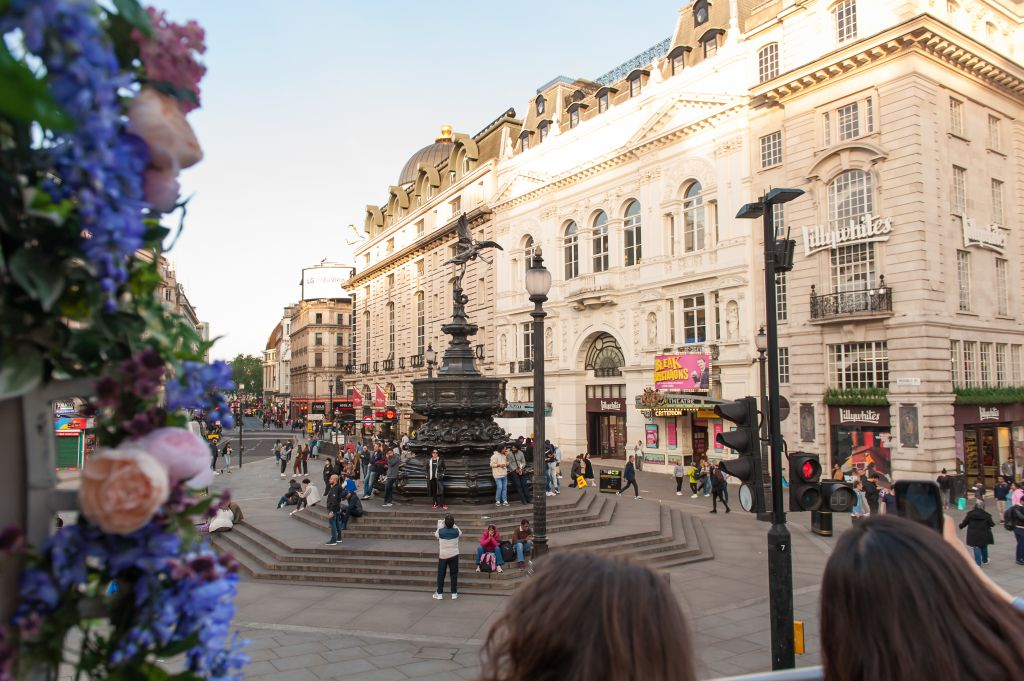 Tootbus London: Bar Bus Tour