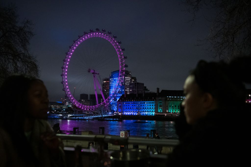 Tootbus London: Bar Bus Tour