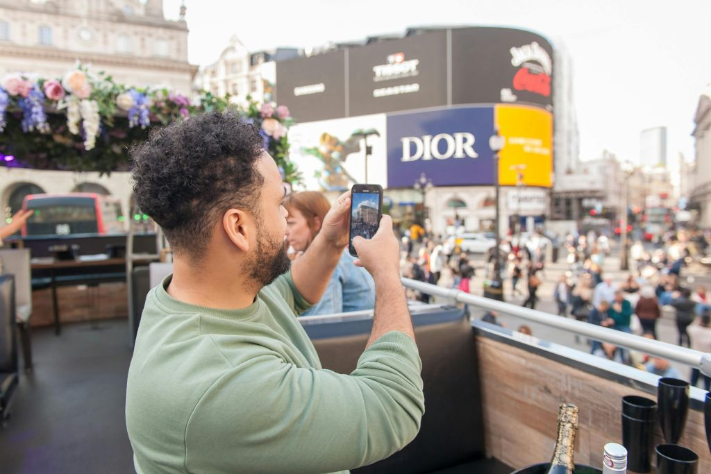 Tootbus London: Bar Bus Tour
