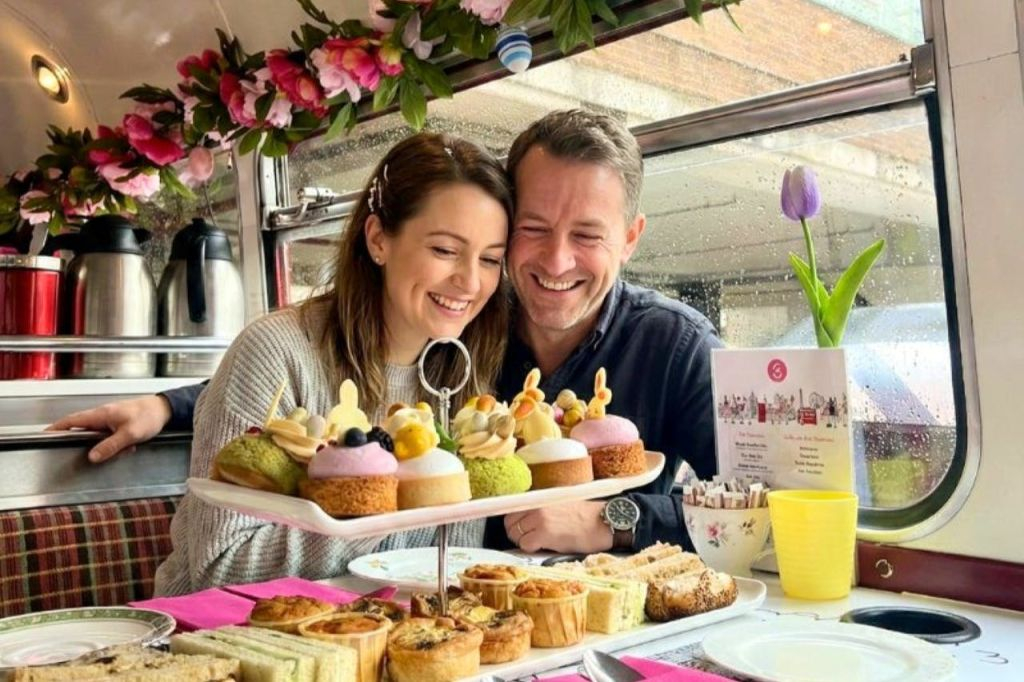 Brigit's Bakery London: Afternoon Tea Bus Tour