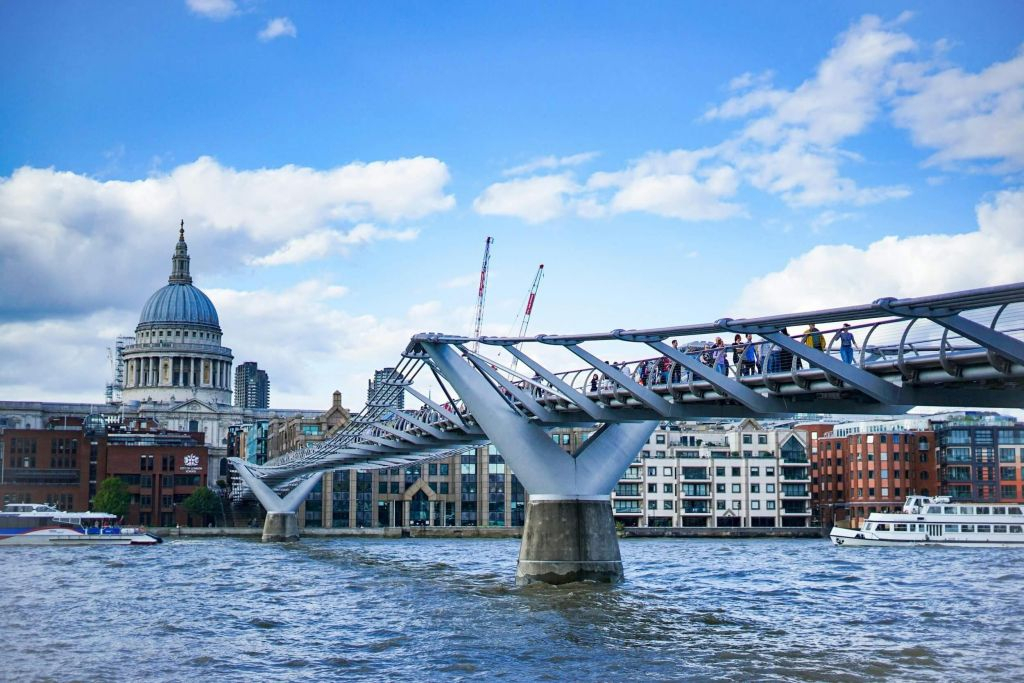 London: Harry Potter Film Locations Guided Tour + Audio Guide