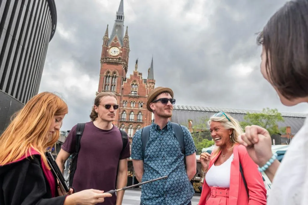London: Harry Potter Film Locations Guided Tour + Audio Guide