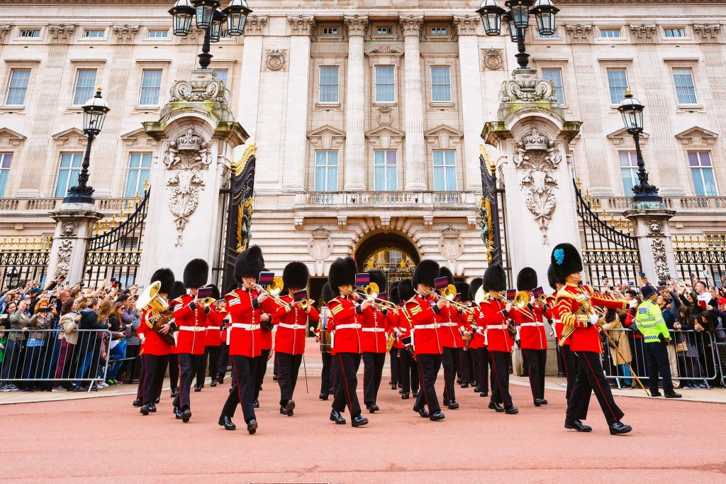 Changing of the Guard: Guided Tour