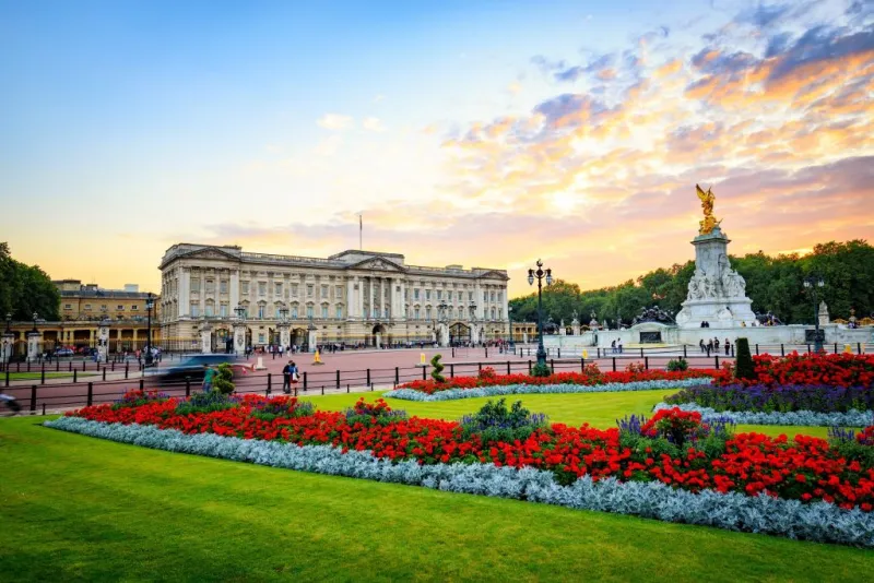 London: Royal Tour with Changing of the Guard