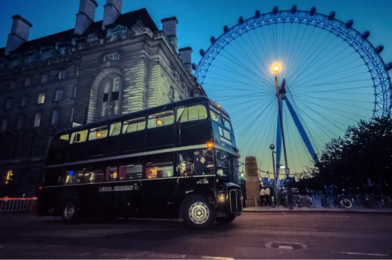 London: Ghost Bus Tour