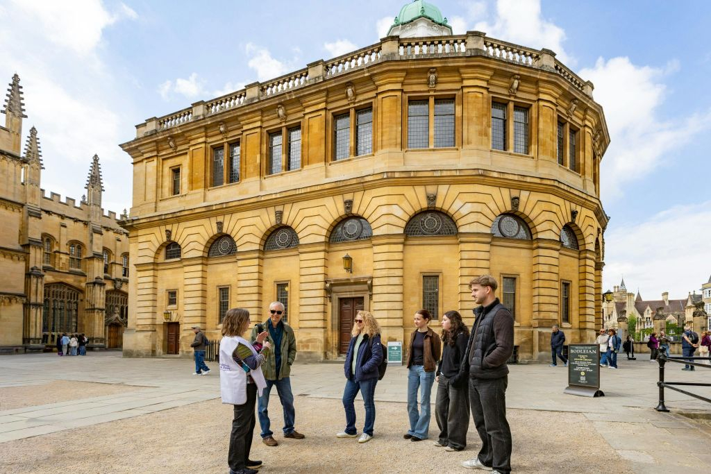Official Oxford University & City Walking Tour