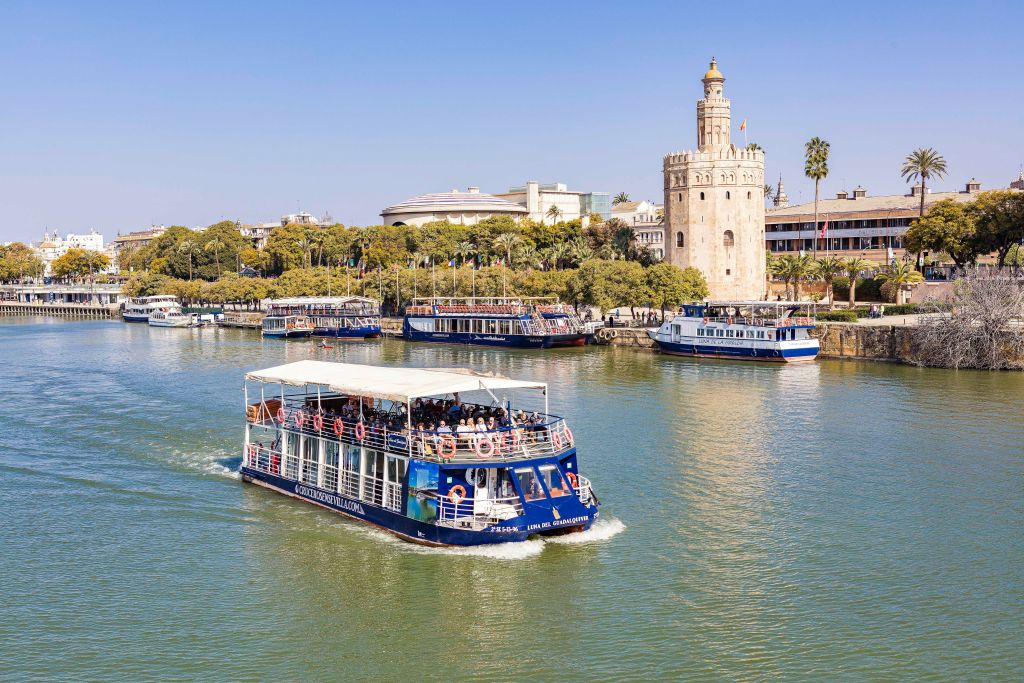 Cruceros Torre del Oro