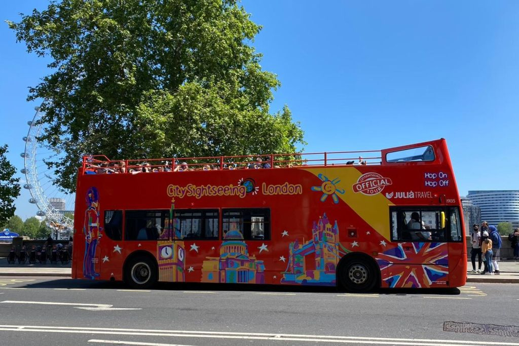 City Sightseeing London: Hop-on Hop-off Bus Tour