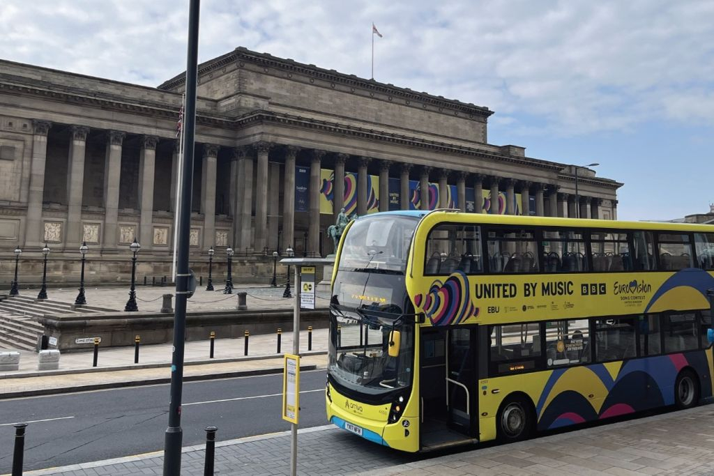Liverpool : Bus entre l'aéroport John Lennon et la gare routière de Liverpool ONE